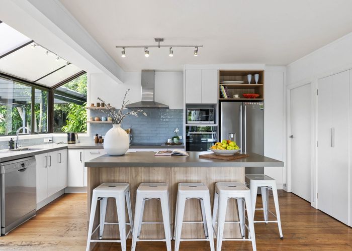  at 97 Beauchamp Street, Karori, Wellington, Wellington