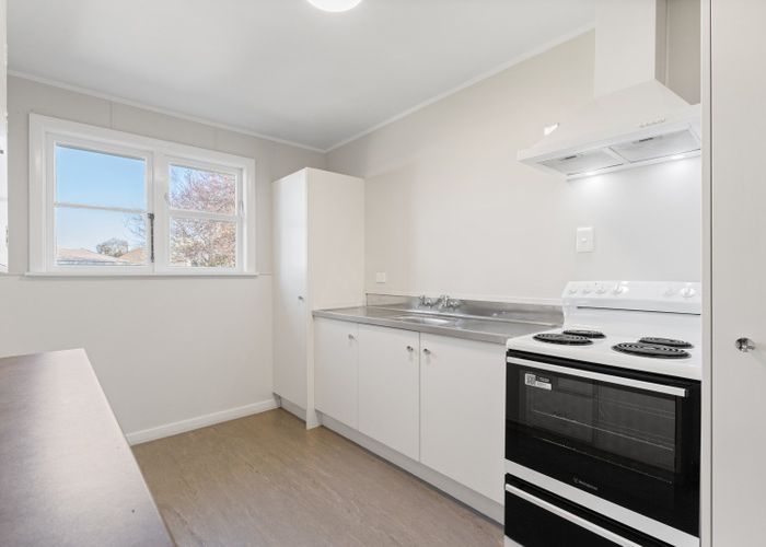  at 4-6 Dix Crescent, Riversdale, Blenheim, Marlborough