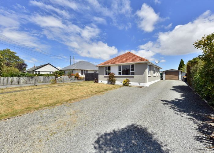  at 12 Boyne Avenue, Northcote, Christchurch