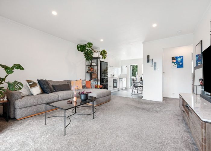  at 5/14 Mcdonald Crescent, Mount Wellington, Auckland City, Auckland