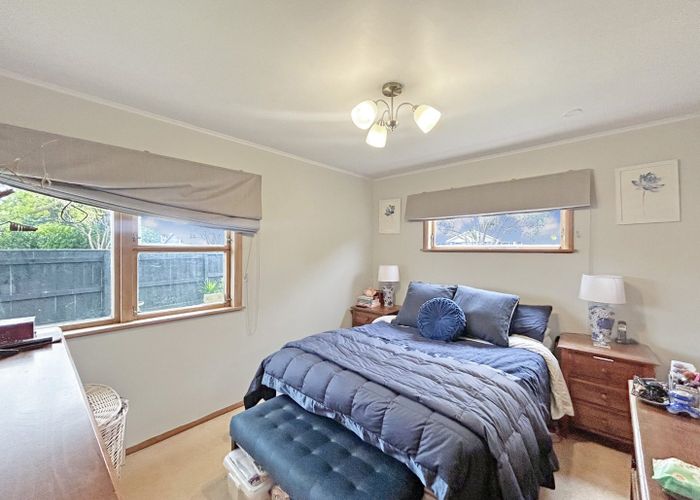  at 18 Stirling Crescent, Hokowhitu, Palmerston North, Manawatu / Whanganui