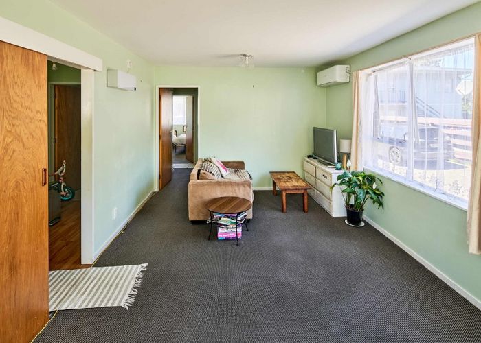  at 4/171 Queens Drive, Lyall Bay, Wellington