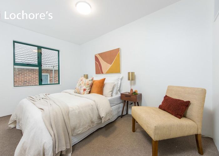  at 2/4 Wynyard Road, Mount Eden, Auckland