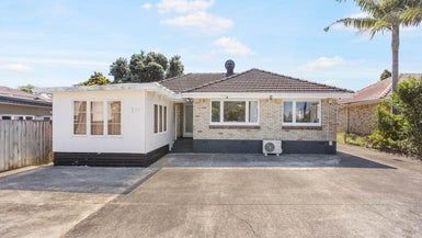  at 221 Puhinui Road, Papatoetoe, Auckland