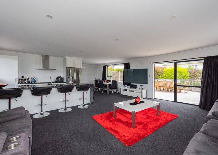  at 15 Argyle Street, Weston, Oamaru