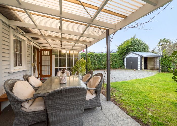  at 44 Victoria Street, Carterton