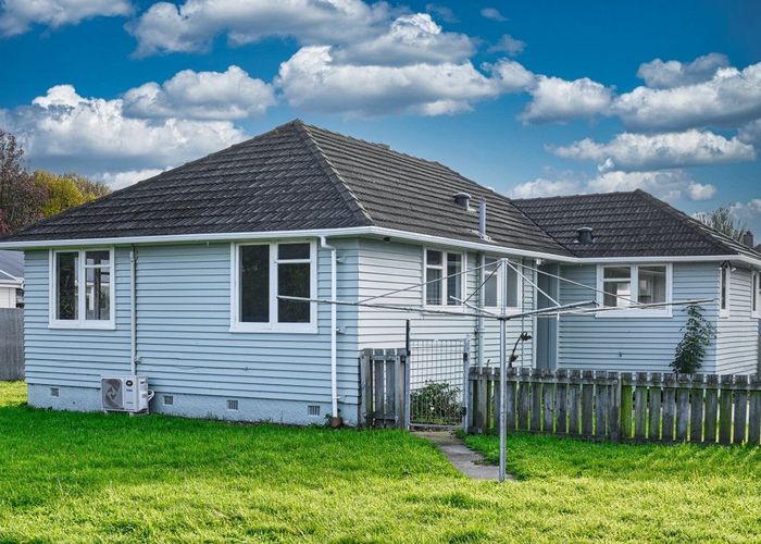 at 15 Willow Street, Hampstead, Ashburton, Canterbury
