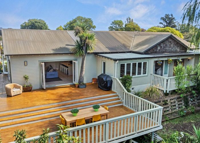  at 20 Locarno Street, Opawa, Christchurch City, Canterbury