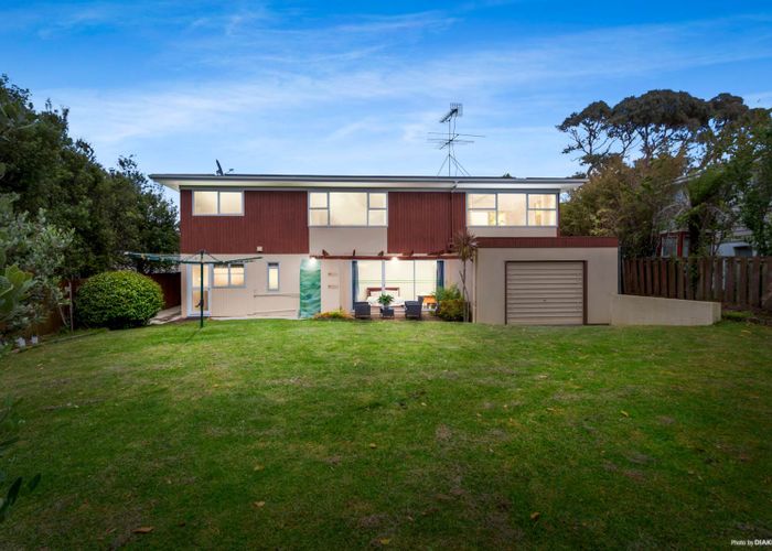  at 4 Alton Terrace, Pakuranga Heights, Auckland