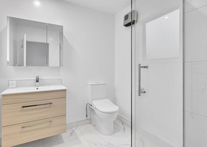  at 8/5 Shearer Avenue, Papanui, Christchurch City, Canterbury