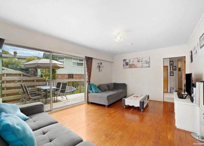  at 14 Aplin Place, Birkdale, Auckland