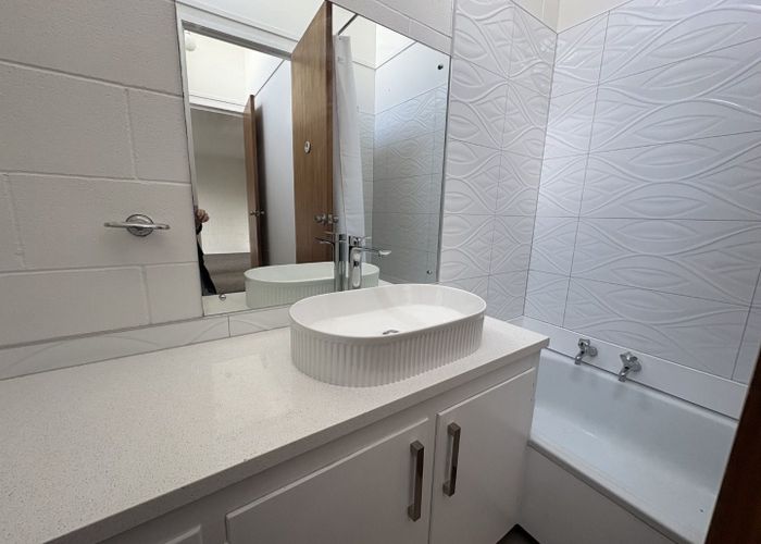  at 3/109A Te Atatu Road , Te Atatu South, Waitakere City, Auckland