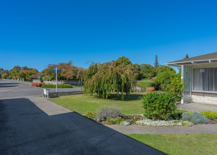 at 1/622 Grays Road, Mahora, Hastings