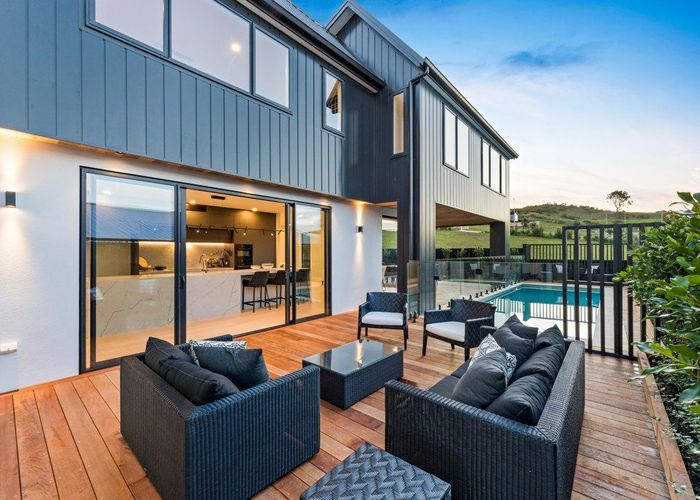  at 5 Kotuitui Drive, Orewa, Rodney, Auckland