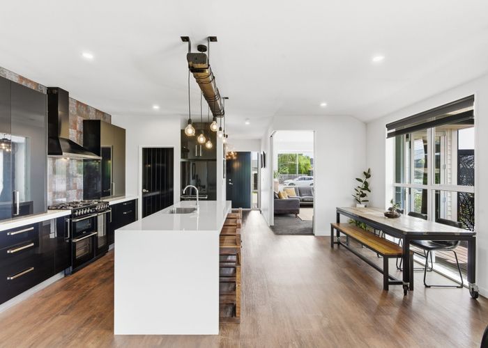 at 112 Hills Road, Edgeware, Christchurch City, Canterbury
