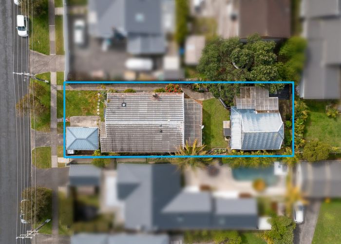  at 72 Eversleigh Road, Belmont, North Shore City, Auckland