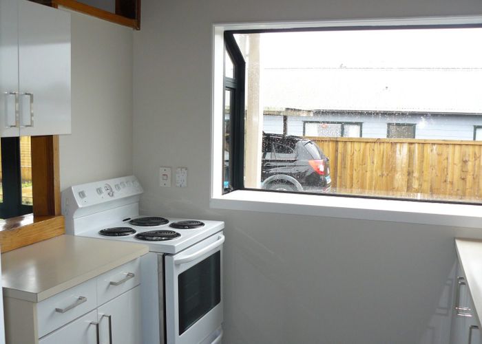  at 120B Lynwood Road, New Lynn, Waitakere City, Auckland