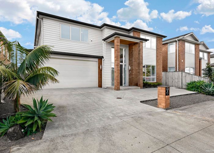  at 46 Castlederg Drive, Flat Bush, Auckland