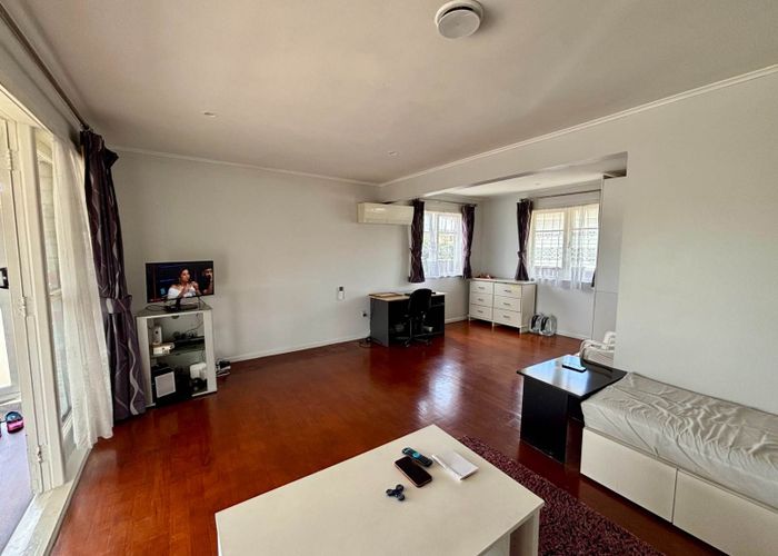  at 21 Dale Crescent, Pakuranga, Manukau City, Auckland