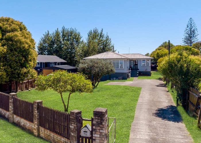  at 22 Adams Road, Manurewa, Auckland