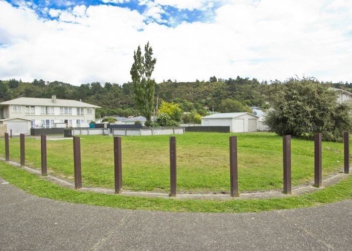  at 356 George Street, Stokes Valley, Lower Hutt