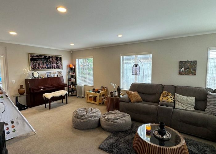  at 54 Skelligs Drive, Flat Bush, Auckland