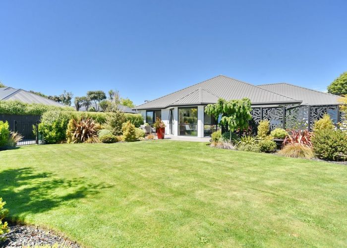  at 10 Glastonbury Drive, Burwood, Christchurch