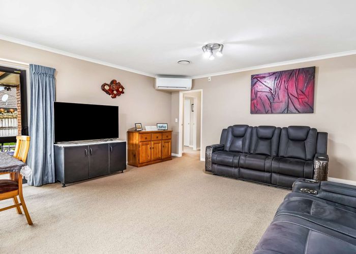  at 49 Peppertree Glade, Kelvin Grove, Palmerston North, Manawatu / Whanganui