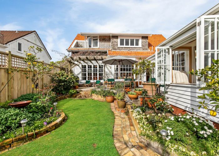  at 15 Tuhimata Street, St Heliers, Auckland