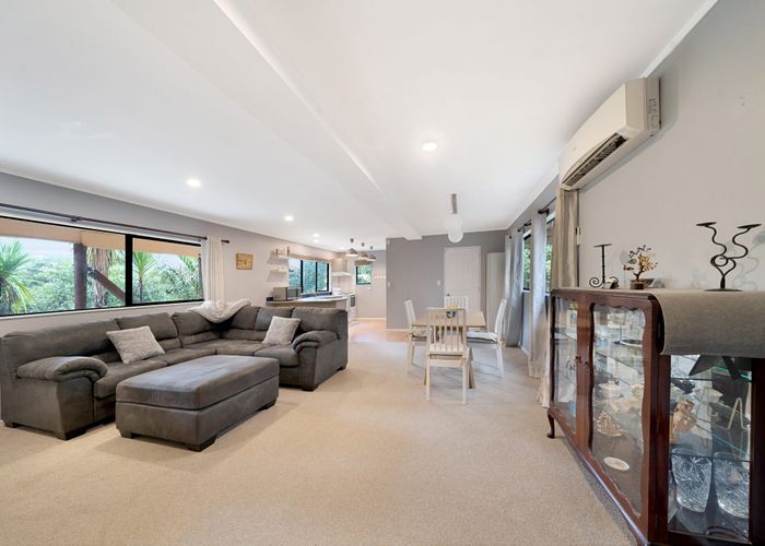  at 45 Holmes Drive South, Massey, Auckland