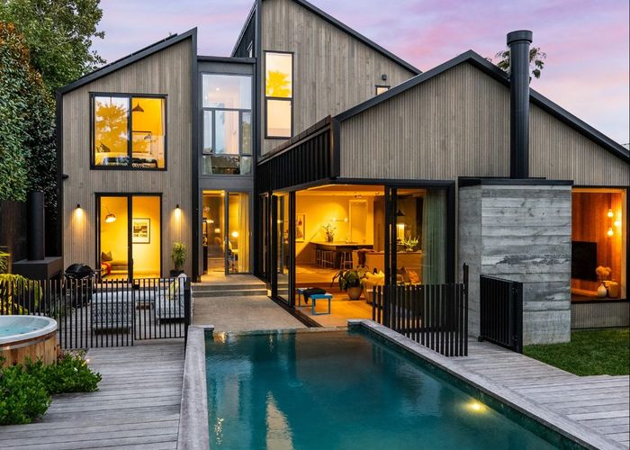  at 33 Hanene Street, Saint Heliers, Auckland City, Auckland