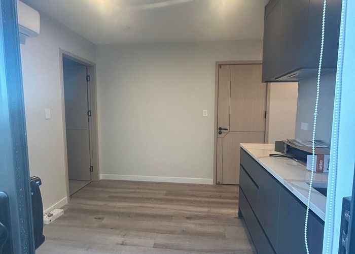  at 14 Glann Lane, Flat Bush, Manukau City, Auckland