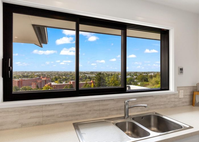  at 9 Delhi Place, Cashmere, Christchurch