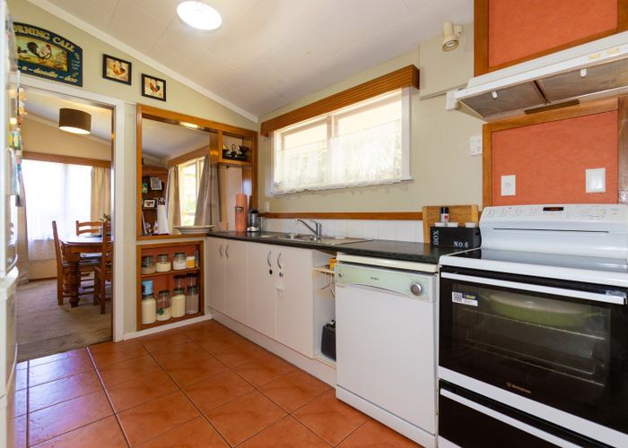 For sale 72 Avondale Road, Taradale, Napier, Hawke's Bay homes.co.nz