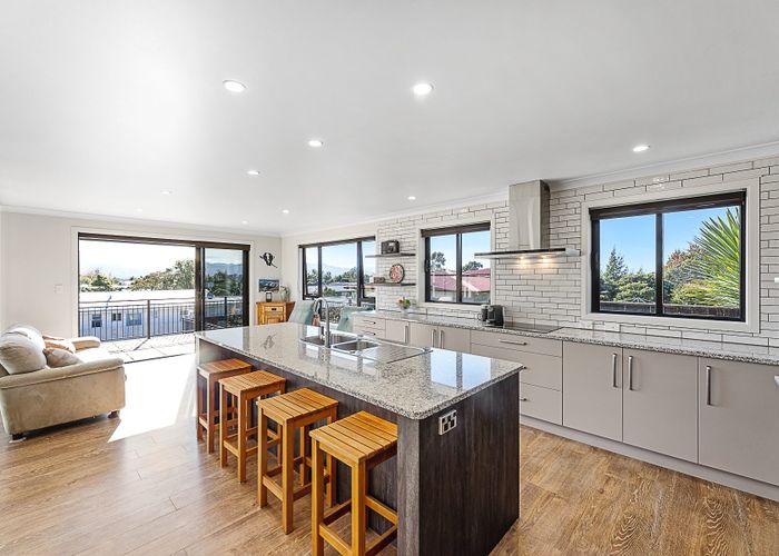  at 76 Inkerman Street, Renwick
