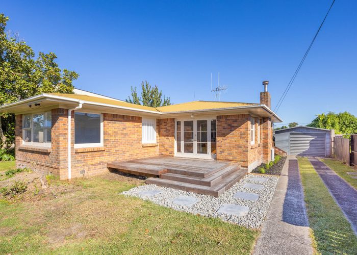  at 15 De Vere Crescent, Chartwell, Hamilton, Waikato