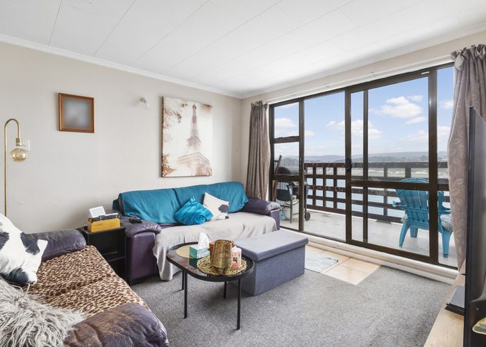  at 81 Harbour View Road, Northland, Wellington