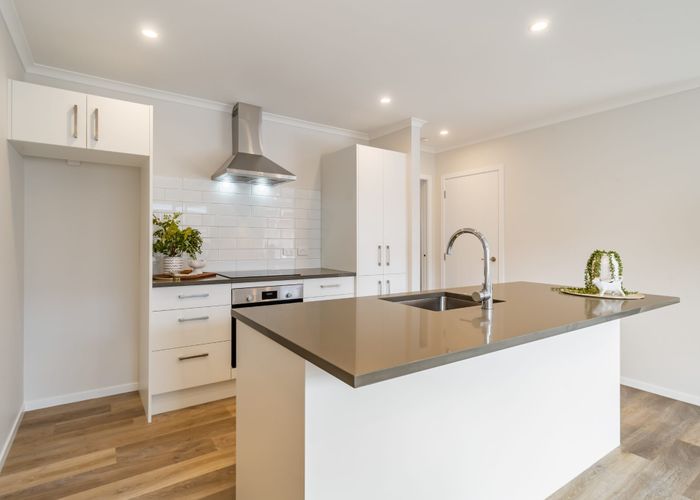  at 11A Hall Grove, Ebdentown, Upper Hutt, Wellington