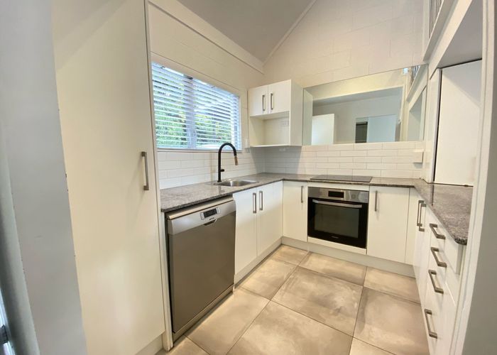  at 10/31 Meadowbank Road, Meadowbank, Auckland City, Auckland