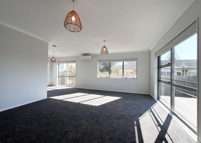  at 48 Bodi Place, Te Atatu South, Waitakere City, Auckland