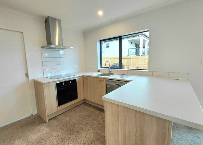  at 383b West Coast road, Glen Eden, Waitakere City, Auckland