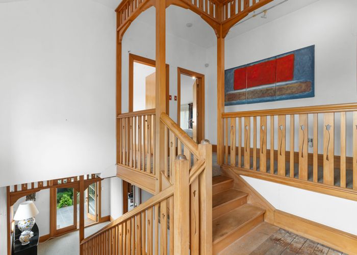  at 3 Cracroft Terrace, Cashmere, Christchurch City, Canterbury