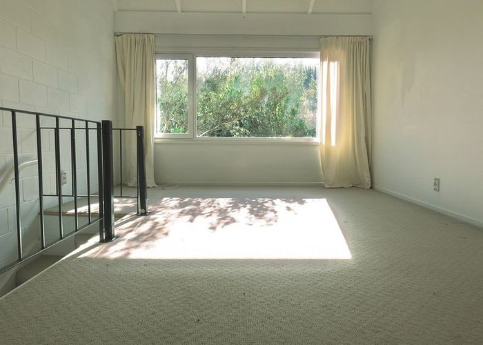  at 5/27 Don Croot Street, Morningside, Auckland City, Auckland