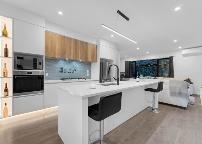  at 11 Pumau Place, Flat Bush, Manukau City, Auckland