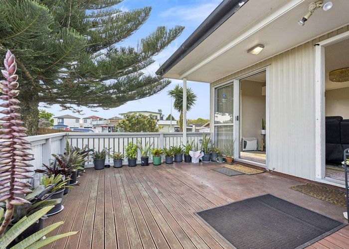  at 44 Sharland Avenue, Manurewa, Manukau City, Auckland