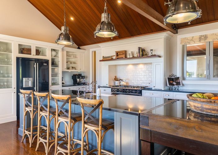  at 2 Otaihanga Road, Paraparaumu Beach, Paraparaumu