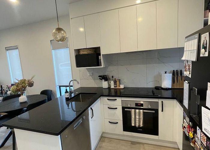  at 5/36 Westgate Drive, Westgate, Waitakere City, Auckland
