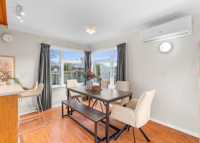  at 1/133 Langdons Road, Papanui, Christchurch City, Canterbury