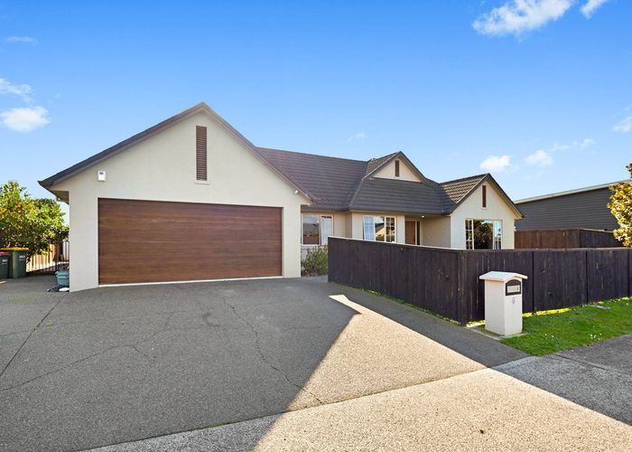  at 6 Sovereign Place, Rototuna North, Hamilton