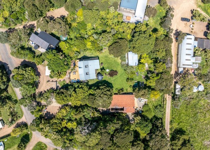  at 19 Te Makiri Road, Onetangi, Waiheke Island, Auckland